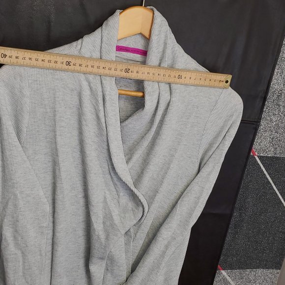 Calvin Klein performance shall - Picture 7 of 7